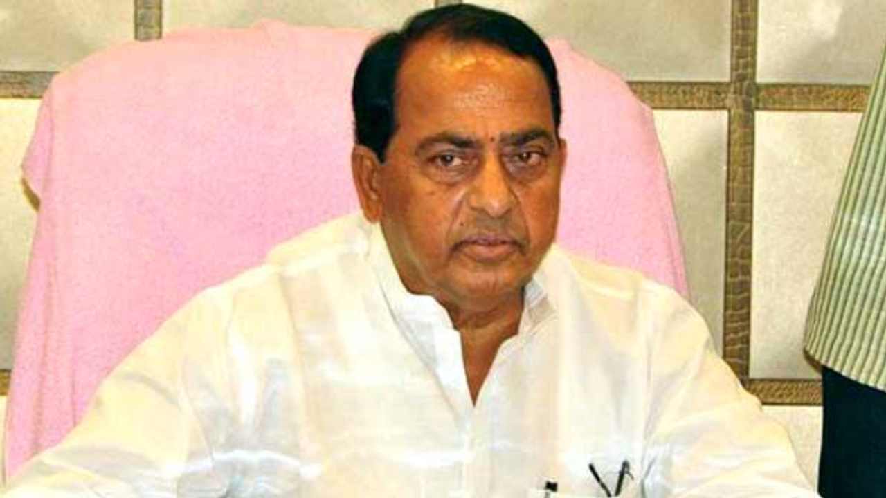 Indrakaran reddy: మహారాష్ట్రలో బీఆర్ఎస్ సభ నిర్వహించనున్న నేపథ్యంలో నేడు నాందేడ్ కు తెలంగాణ మంత్రి Indrakaran reddy: మహారాష్ట్రలో బీఆర్ఎస్ సభ నిర్వహించనున్న నేపథ్యంలో నేడు నాందేడ్ కు తెలంగాణ మంత్రి