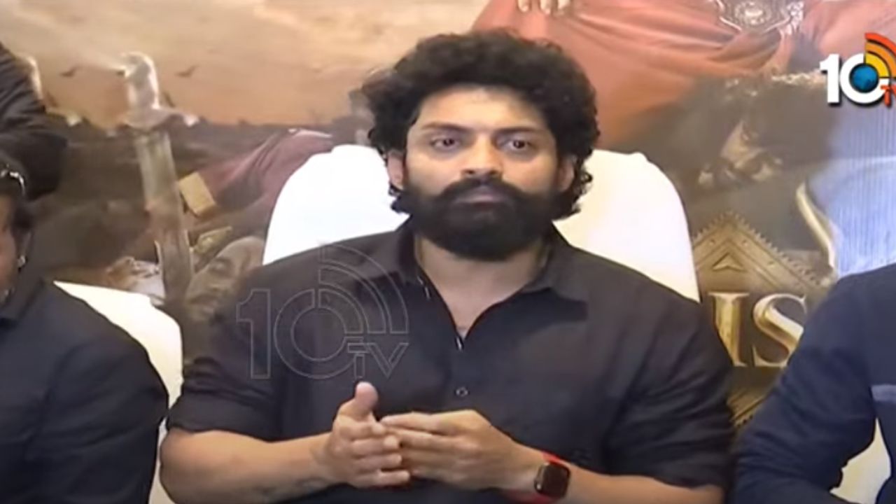 Kalyan Ram : బింబిసార పార్ట్ 2లో ఎన్టీఆర్ లేడు.. తిరుపతిలో కళ్యాణ్ రామ్ ప్రెస్ మీట్.. Kalyan Ram : బింబిసార పార్ట్ 2లో ఎన్టీఆర్ లేడు.. తిరుపతిలో కళ్యాణ్ రామ్ ప్రెస్ మీట్..