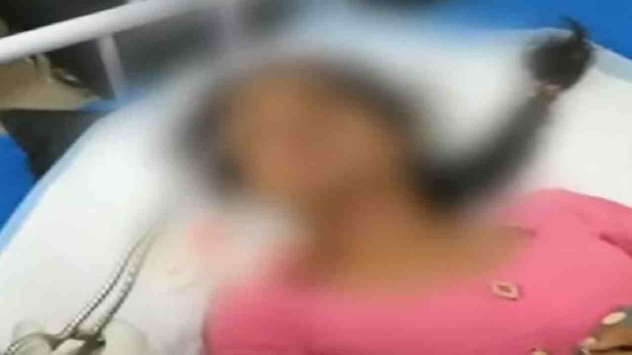 Love Cheating : ప్రేమ పేరుతో మోసం-యువతి ఆత్మహత్యాయత్నం Love Cheating : ప్రేమ పేరుతో మోసం-యువతి ఆత్మహత్యాయత్నం