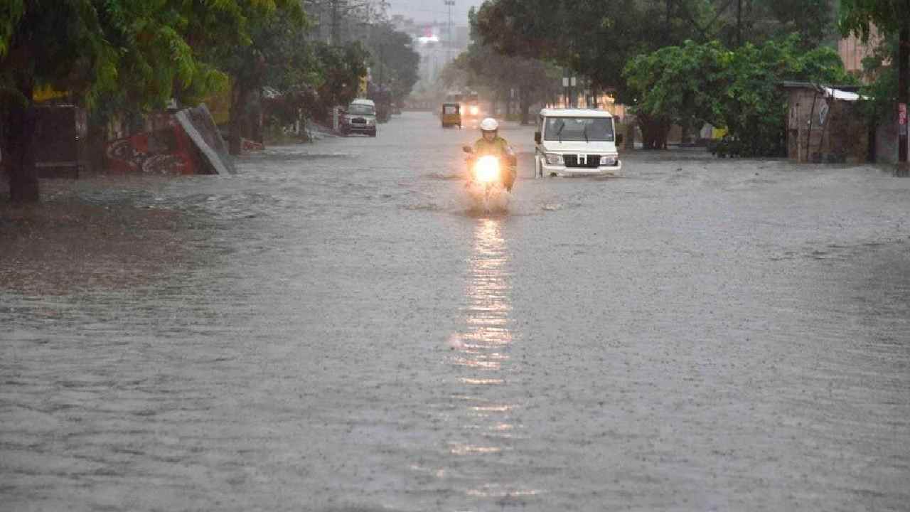 Rains In Telangana : తెలంగాణలో మరో నాలుగు రోజులు వర్షాలు Rains In Telangana : తెలంగాణలో మరో నాలుగు రోజులు వర్షాలు