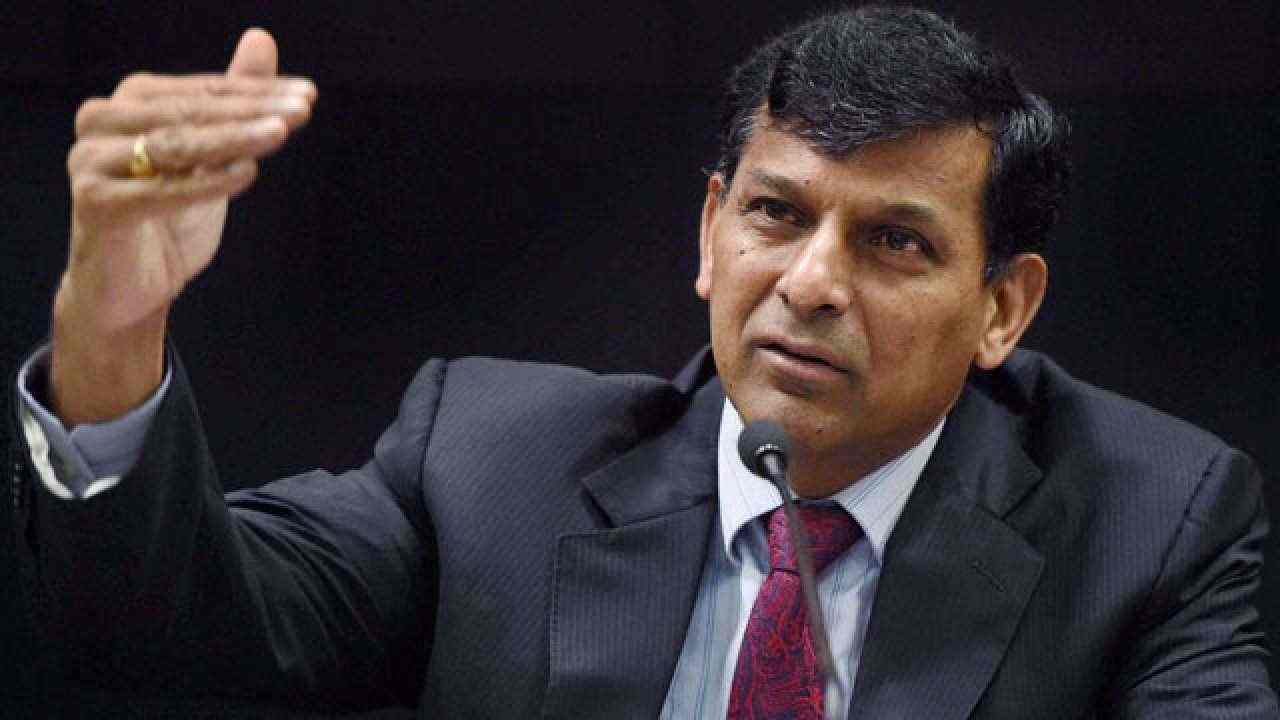 Raghuram Rajan: ”ఆర్బీఐ పని తీరు బాగుంది.. శ్రీలంకలాంటి పరిస్థితి మనకు రాదు” Raghuram Rajan: ”ఆర్బీఐ పని తీరు బాగుంది.. శ్రీలంకలాంటి పరిస్థితి మనకు రాదు”