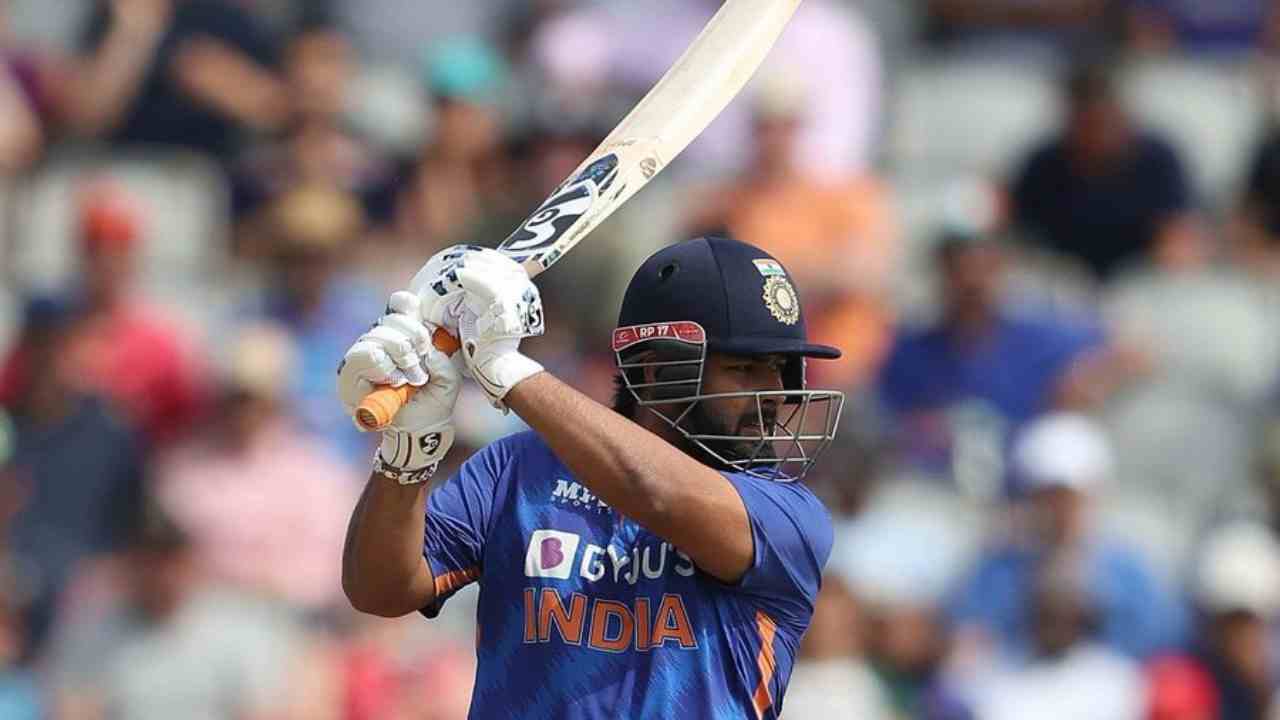 England vs India: రిషబ్ పంత్ అద్భుత ఆటతీరుపై సచిన్, గంగూలీ, సెహ్వాగ్ ప్రశంసల జల్లు England vs India: రిషబ్ పంత్ అద్భుత ఆటతీరుపై సచిన్, గంగూలీ, సెహ్వాగ్ ప్రశంసల జల్లు