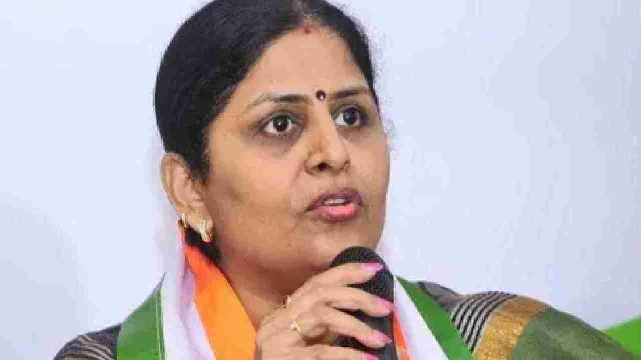 Narendra Modi : ప్రధాని పర్యటనలో నల్ల బెలూన్లు-ఐదుగురు అరెస్ట్ Narendra Modi : ప్రధాని పర్యటనలో నల్ల బెలూన్లు-ఐదుగురు అరెస్ట్