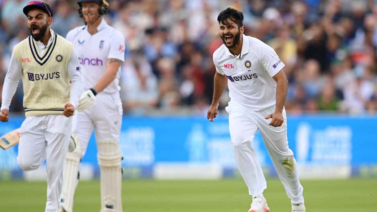 India vs England: భారత బౌలర్ల ధాటికి రాణించలేకపోతున్న ఇంగ్లండ్ బ్యాట్స్మెన్ India vs England: భారత బౌలర్ల ధాటికి రాణించలేకపోతున్న ఇంగ్లండ్ బ్యాట్స్మెన్