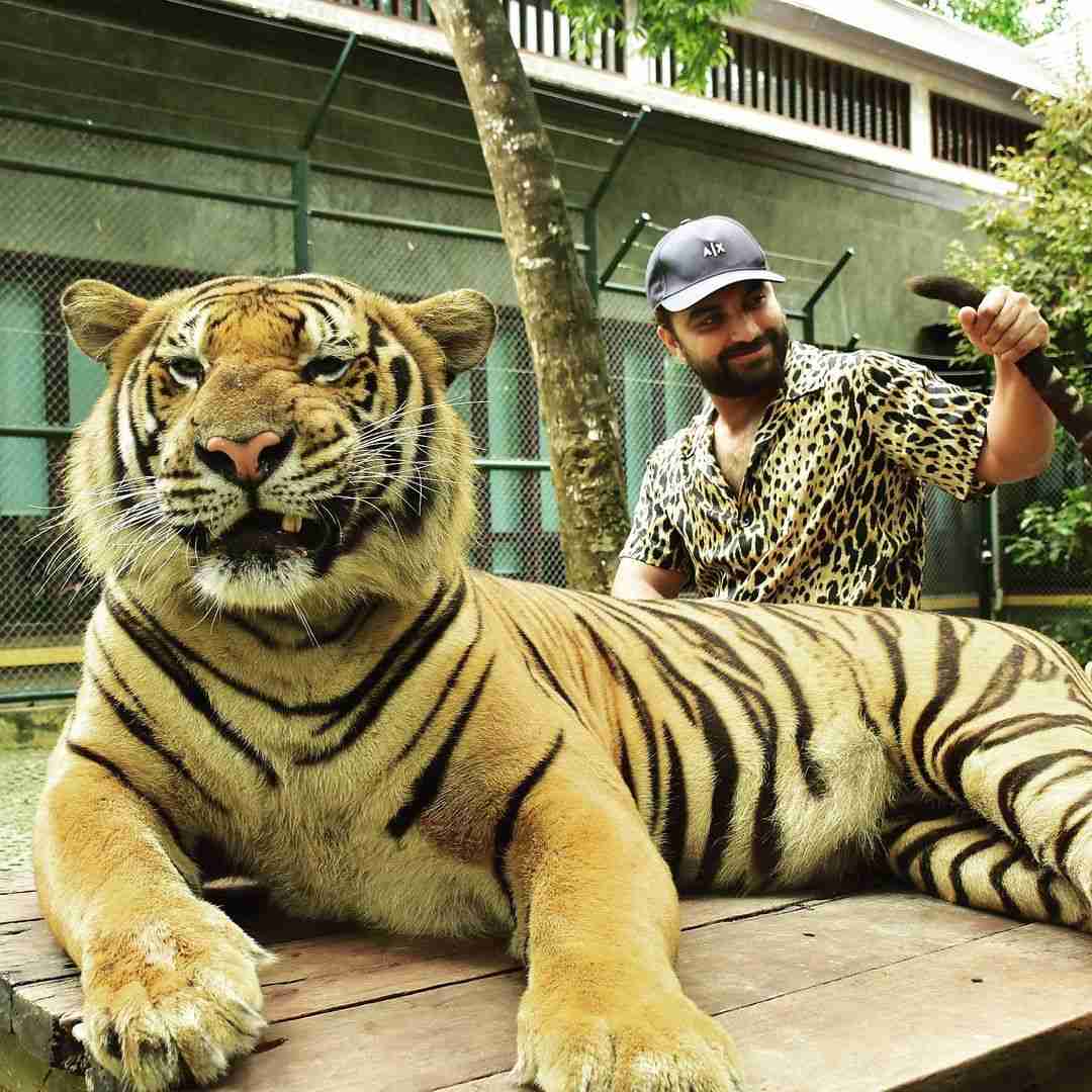 VishwakSen with Tiger