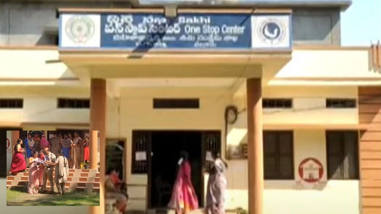 Gang Selling Baby : పసిబిడ్డలను విక్రయిస్తున్న ముఠా అరెస్టు..దత్తత పేరుతో శిశువు రూ.2 లక్షల 70వేలకు విక్రయం Gang Selling Baby : పసిబిడ్డలను విక్రయిస్తున్న ముఠా అరెస్టు..దత్తత పేరుతో శిశువు రూ.2 లక్షల 70వేలకు విక్రయం
