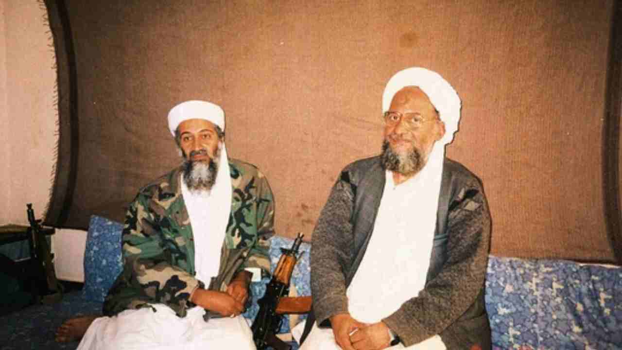 Al-Qaeda Chief Killed: సర్జన్ నుంచి ఆల్ఖైదా చీఫ్గా అల్ జవహరీ.. ఈజిప్టు సైన్యంలోనూ పనిచేశాడు Al-Qaeda Chief Killed: సర్జన్ నుంచి ఆల్ఖైదా చీఫ్గా అల్ జవహరీ.. ఈజిప్టు సైన్యంలోనూ పనిచేశాడు