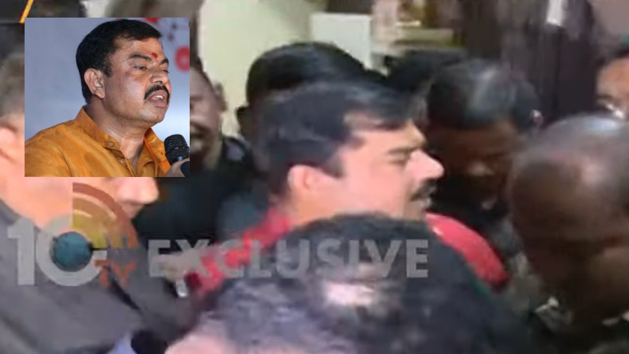 BJP MLA Raja singh Arrested : బీజేపీ ఎమ్మెల్యే రాజాసింగ్ అరెస్ట్ BJP MLA Raja singh Arrested : బీజేపీ ఎమ్మెల్యే రాజాసింగ్ అరెస్ట్