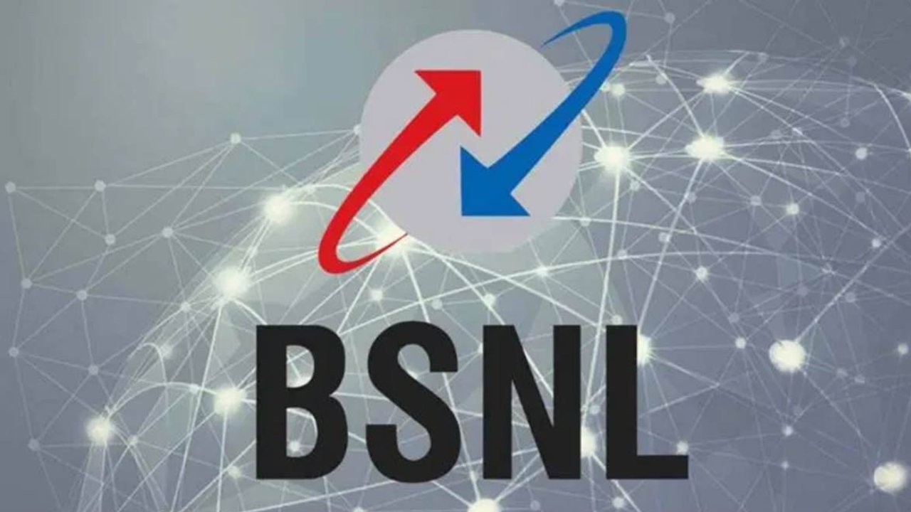 BSNL New Recharge Plans : BSNL ప్రీపెయిడ్ యూజర్లకు గుడ్న్యూస్.. ఈ ప్లాన్లపై నెలకు 75GB డేటా, అన్లిమిటెడ్ కాల్స్..! BSNL New Recharge Plans : BSNL ప్రీపెయిడ్ యూజర్లకు గుడ్న్యూస్.. ఈ ప్లాన్లపై నెలకు 75GB డేటా, అన్లిమిటెడ్ కాల్స్..!