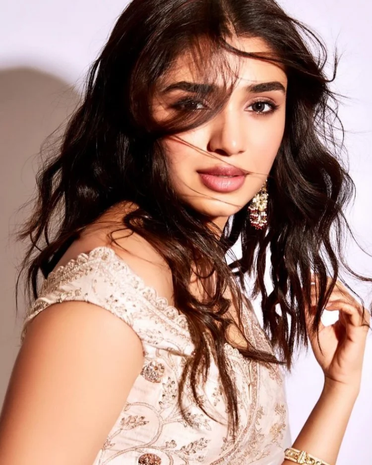 Krithi Shetty Looks Gorgeous