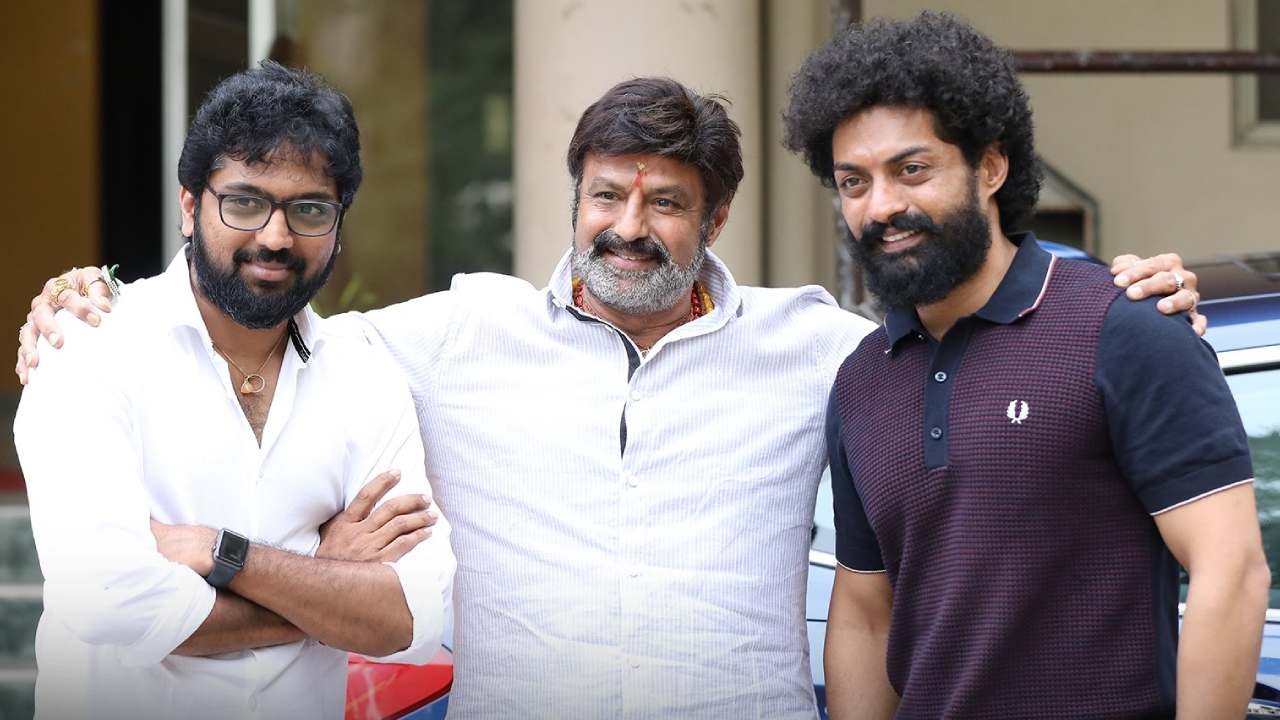 Nandamuri Balakrishna Watches Nandamuri Kalyan Rams Bimbisara Movie
