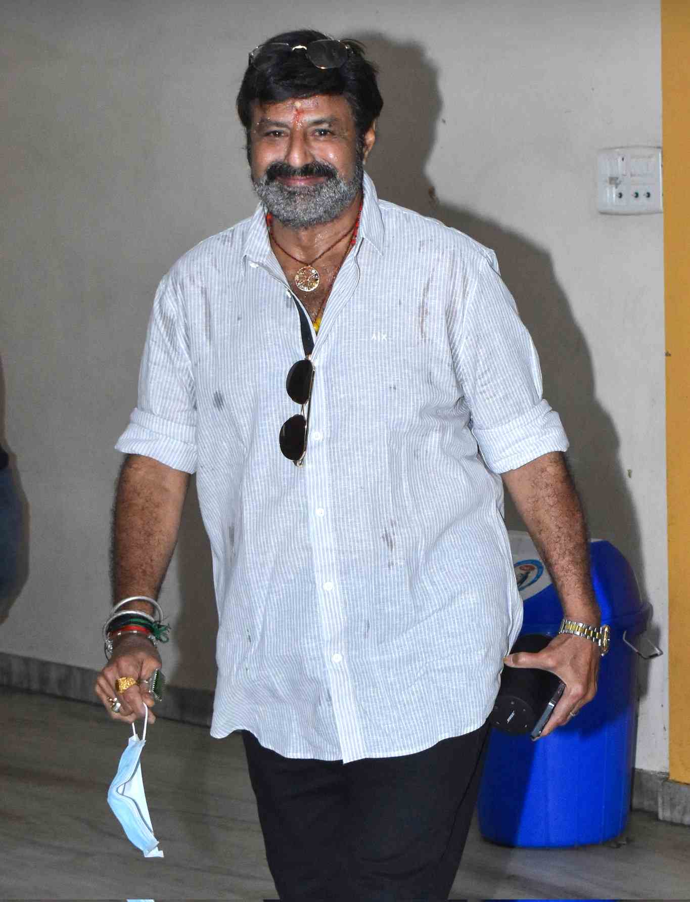 Nandamuri Balakrishna Watches Nandamuri Kalyan Rams Bimbisara Movie