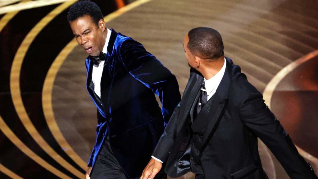 Once again Will Smith Chris Rock Oscar Awards Issue is on News