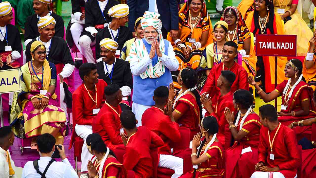 pm modi attend 76th independence  day celebration at red fort