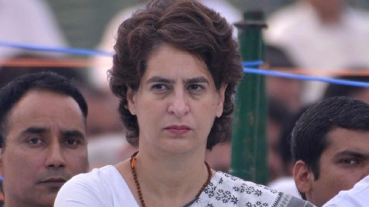 Priyanka Gandhi: కాంగ్రెస్ నేత ప్రియాంకా గాంధీకి కోవిడ్ పాజిటివ్ Priyanka Gandhi: కాంగ్రెస్ నేత ప్రియాంకా గాంధీకి కోవిడ్ పాజిటివ్