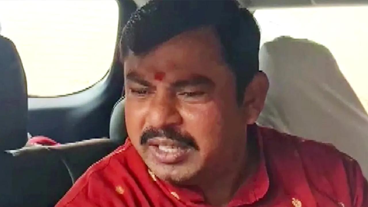 Raja Singh On PD Act: నేడు హైకోర్టును ఆశ్రయించనున్న గోషామహల్ ఎమ్మెల్యే రాజాసింగ్ Raja Singh On PD Act: నేడు హైకోర్టును ఆశ్రయించనున్న గోషామహల్ ఎమ్మెల్యే రాజాసింగ్