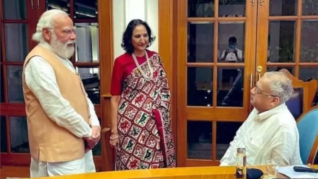 Rakesh Jhunjhunwala: వివాదాస్పదమైన మోదీ, రాకేష్ ఝున్ఝున్వాలా భేటీ.. కారణమేంటో తెలుసా! Rakesh Jhunjhunwala: వివాదాస్పదమైన మోదీ, రాకేష్ ఝున్ఝున్వాలా భేటీ.. కారణమేంటో తెలుసా!