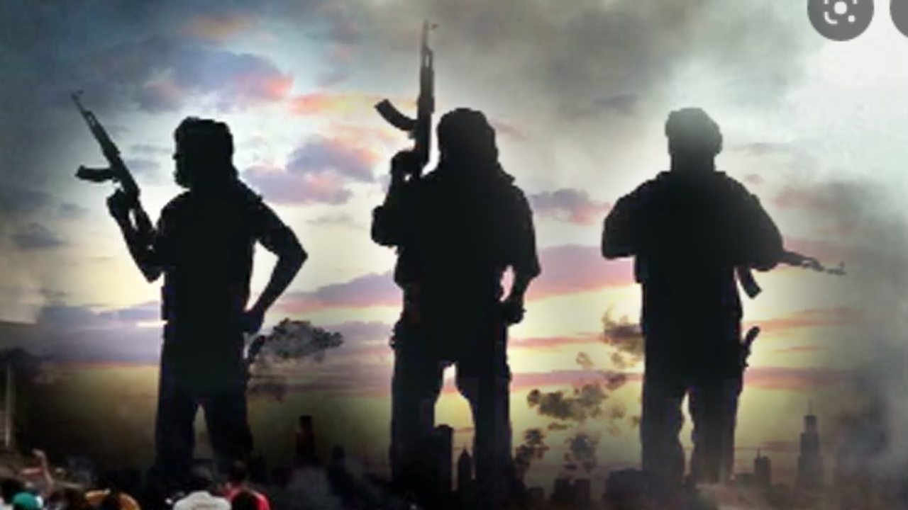 Russia Detains IS Suicide Bomber : ఇస్తాంబుల్ వేదికగా భారత్ లో ఆత్మాహుతి దాడికి కుట్ర .. రష్యాలో IS సూసైడ్ బాంబర్ అరెస్ట్ Russia Detains IS Suicide Bomber : ఇస్తాంబుల్ వేదికగా భారత్ లో ఆత్మాహుతి దాడికి కుట్ర .. రష్యాలో IS సూసైడ్ బాంబర్ అరెస్ట్