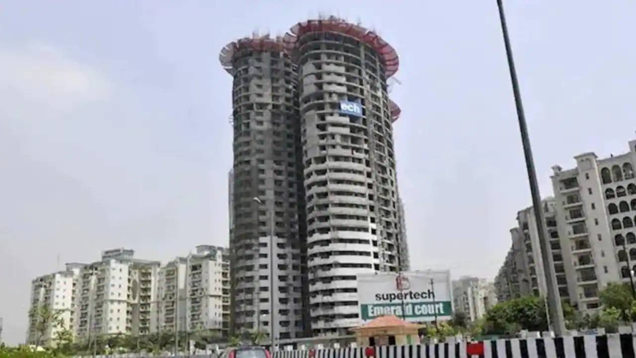 Supertech Twin Towers: 28న సూపర్టెక్ ట్విన్ టవర్స్ కూల్చివేత.. పేలుడు పదార్థాలు అమర్చేందుకు కోర్టు అనుమతి Supertech Twin Towers: 28న సూపర్టెక్ ట్విన్ టవర్స్ కూల్చివేత.. పేలుడు పదార్థాలు అమర్చేందుకు కోర్టు అనుమతి
