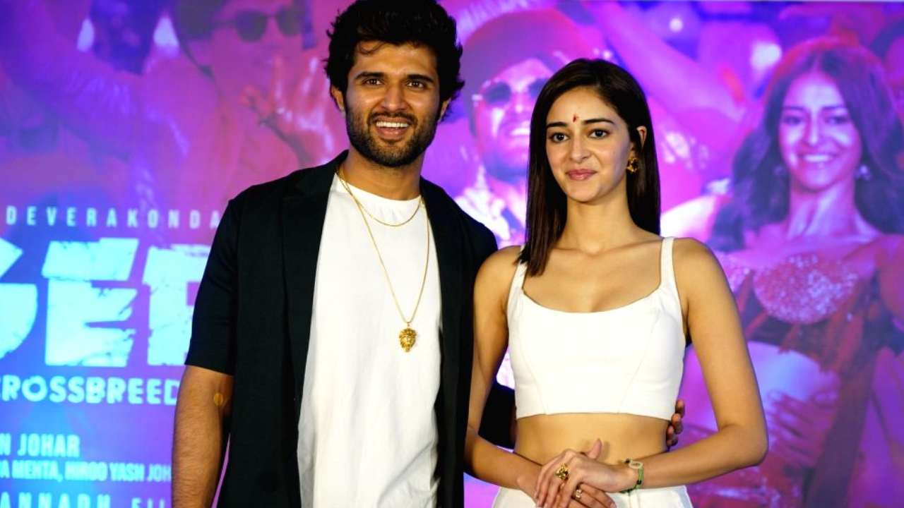 Vijay Devarakonda: డ్యాన్స్ అంటే ఏడుపే అంటోన్న లైగర్! Vijay Devarakonda: డ్యాన్స్ అంటే ఏడుపే అంటోన్న లైగర్!