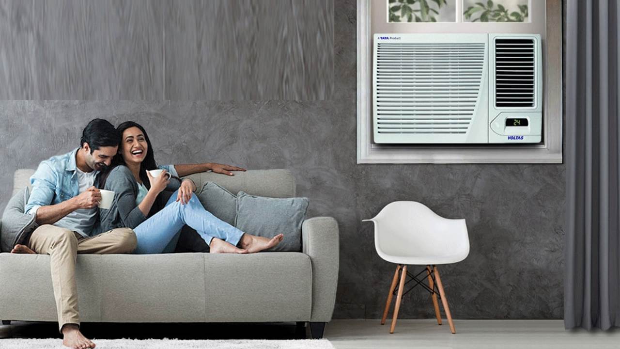 Voltas Discount on ACs : వోల్టాస్ ఎయిర్ కండీషన్లపై ఆఫ్-సీజన్ సేల్స్.. భారీ డిస్కౌంట్లు.. త్వరపడండి! Voltas Discount on ACs : వోల్టాస్ ఎయిర్ కండీషన్లపై ఆఫ్-సీజన్ సేల్స్.. భారీ డిస్కౌంట్లు.. త్వరపడండి!