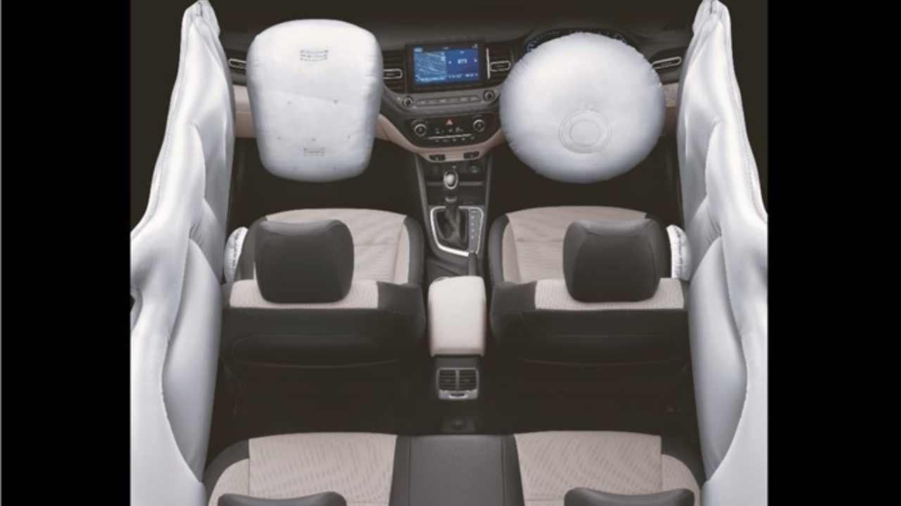 Air bags: కారులో తప్పకుండా 6 ఎయిర్ బ్యాగ్స్ ఉండాలట Air bags: కారులో తప్పకుండా 6 ఎయిర్ బ్యాగ్స్ ఉండాలట