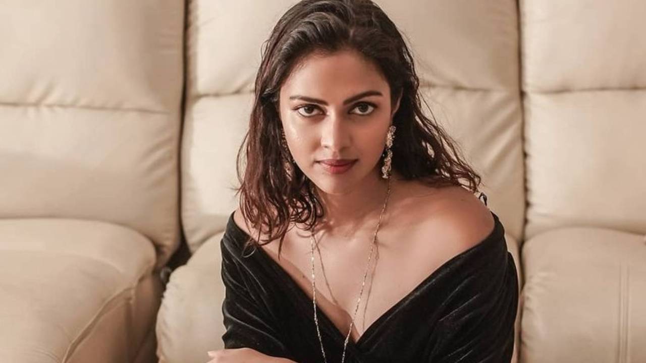 AmalaPaul : ఆ సమయంలో సినిమాలు మానేద్దామనుకున్నా.. కోలుకోవడానికి చాలా సమయం పట్టింది AmalaPaul : ఆ సమయంలో సినిమాలు మానేద్దామనుకున్నా.. కోలుకోవడానికి చాలా సమయం పట్టింది