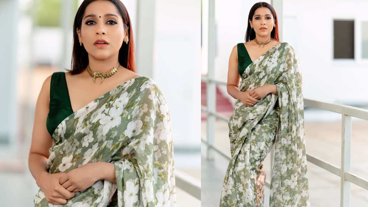 Rashmi Gautam : పూల చీరలో పలకరిస్తున్న యాంకర్ రష్మీ గౌతమ్