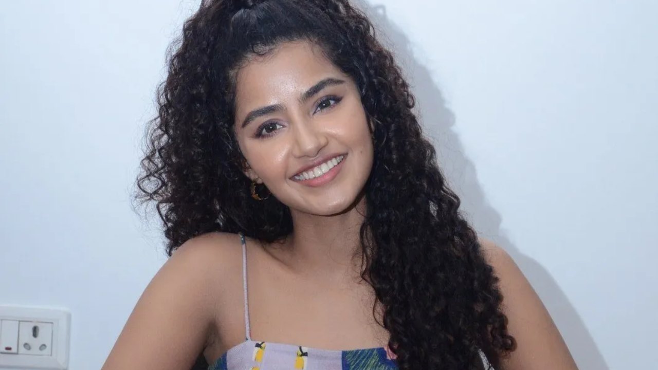 Anupama Parameswaran : పదే పదే మహిళలు వెనుకబడి ఉన్నారని చెప్పకండి.. మీరు అలా అంటుంటే అదే నిజమేమో అనిపిస్తుంది.. Anupama Parameswaran : పదే పదే మహిళలు వెనుకబడి ఉన్నారని చెప్పకండి.. మీరు అలా అంటుంటే అదే నిజమేమో అనిపిస్తుంది..