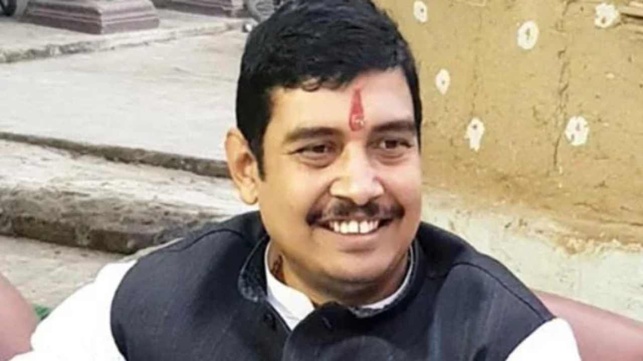 UP: అత్యాచారం కేసులో బీఎస్పీ ఎంపీకి ఊరట UP: అత్యాచారం కేసులో బీఎస్పీ ఎంపీకి ఊరట