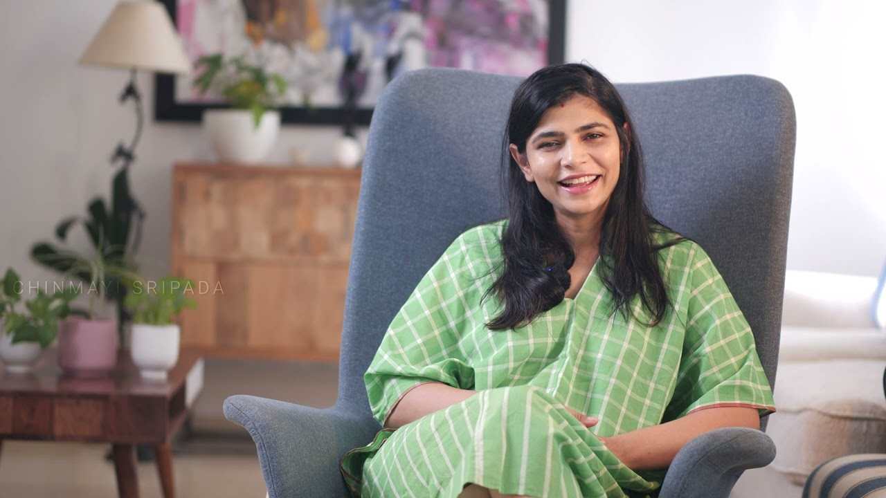 Chinmayi Sripada : మొదటిసారి ప్రెగ్నెన్సీ వచ్చినప్పుడు మూడో నెలలోనే అబార్షన్ అయింది.. 37 ఏళ్ళ వయసులో తల్లి అయ్యాను.. Chinmayi Sripada : మొదటిసారి ప్రెగ్నెన్సీ వచ్చినప్పుడు మూడో నెలలోనే అబార్షన్ అయింది.. 37 ఏళ్ళ వయసులో తల్లి అయ్యాను..