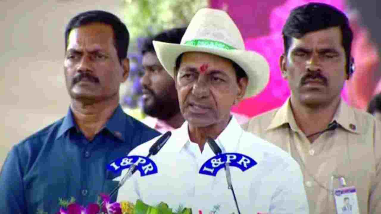 CM KCR: తెలంగాణ సమాజం అప్రమత్తంగా ఉండాలి.. బీజేపీని నమ్మితే మళ్లీ పాత రోజులొస్తాయి .. CM KCR: తెలంగాణ సమాజం అప్రమత్తంగా ఉండాలి.. బీజేపీని నమ్మితే మళ్లీ పాత రోజులొస్తాయి ..