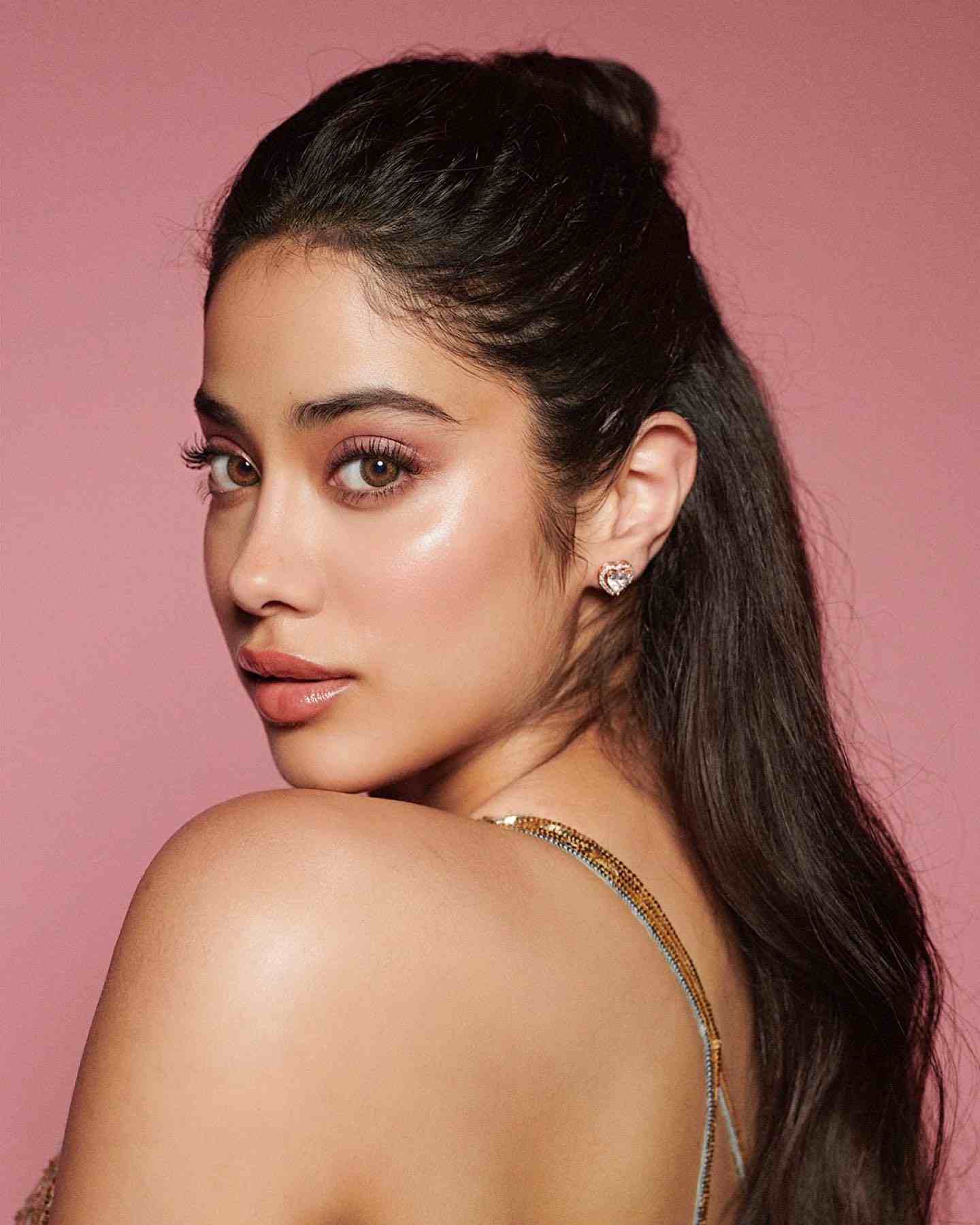 Janhvi Kapoor special photoshoot in Goodluck jerry promotions 