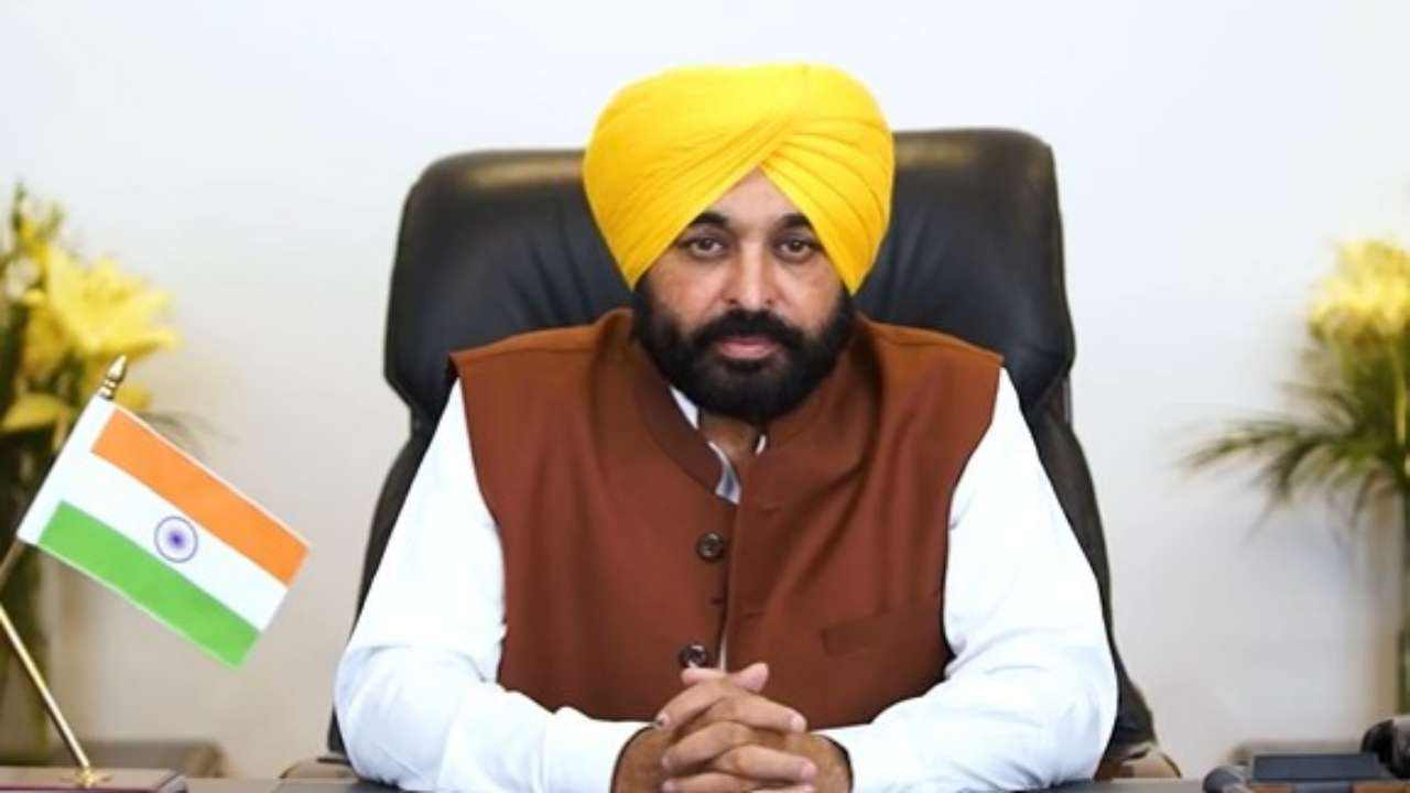 Punjab: సీఎం అంగీకారంతో నిరసన విరమించిన రైతులు Punjab: సీఎం అంగీకారంతో నిరసన విరమించిన రైతులు