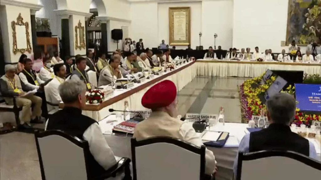 CMs urges funds for their states in NITI Aayog meeting