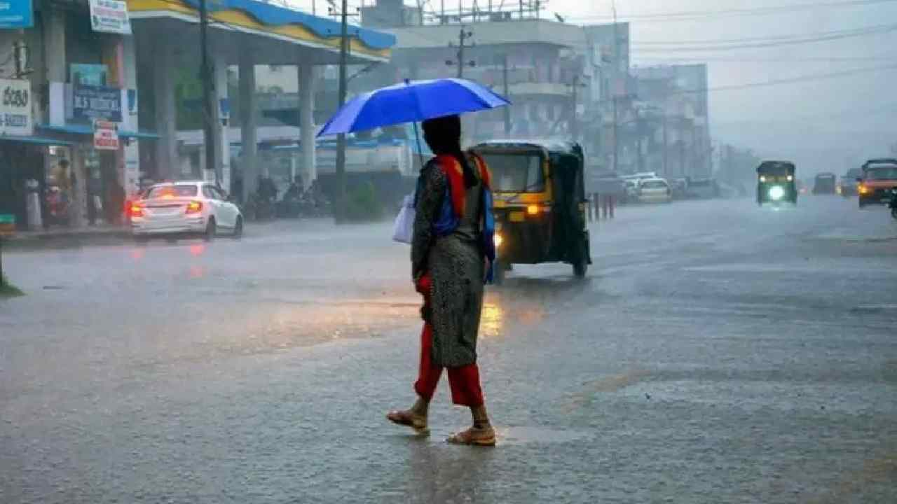 Rains In Telugu States : తెలుగు రాష్ట్రాలని వదలని వానలు Rains In Telugu States : తెలుగు రాష్ట్రాలని వదలని వానలు
