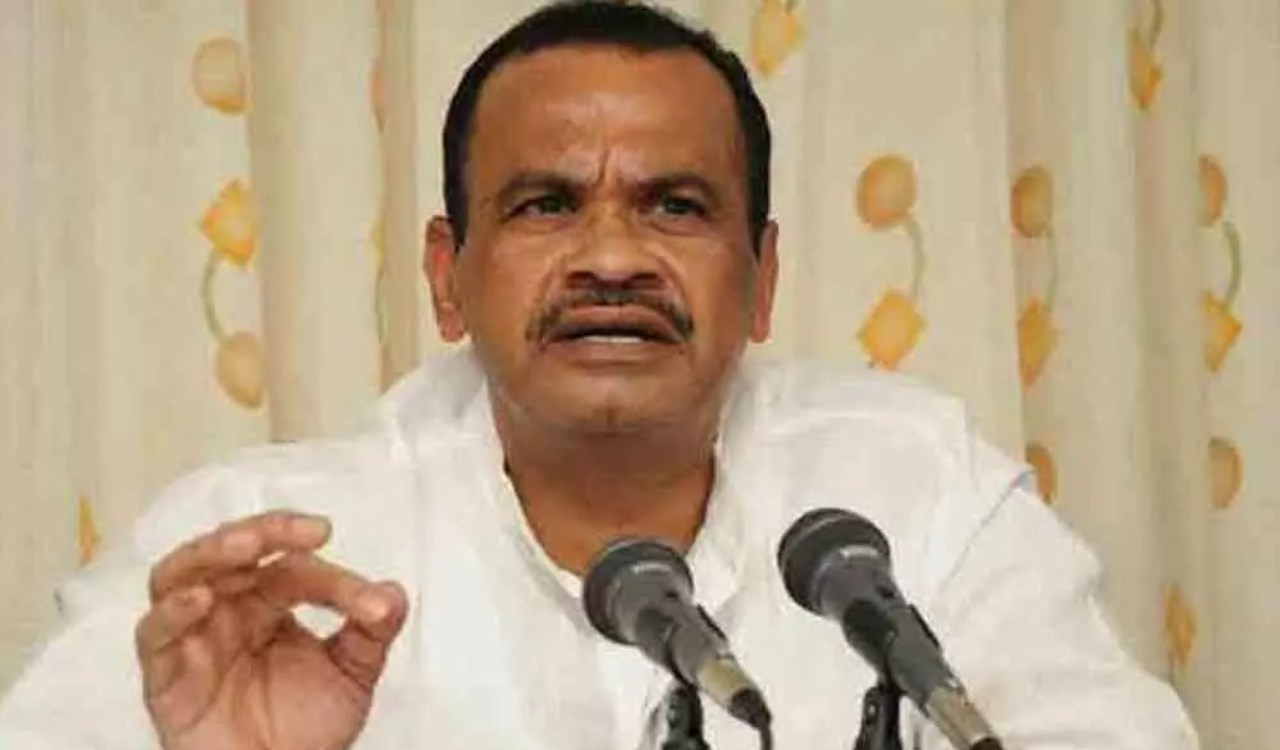 Munugode bypoll: కోమటిరెడ్డి వెంకట్ రెడ్డి ఆడియోపై కాంగ్రెస్ సీరియస్.. క్రమశిక్షణ కమిటీ షోకాజ్ నోటీసులు Munugode bypoll: కోమటిరెడ్డి వెంకట్ రెడ్డి ఆడియోపై కాంగ్రెస్ సీరియస్.. క్రమశిక్షణ కమిటీ షోకాజ్ నోటీసులు