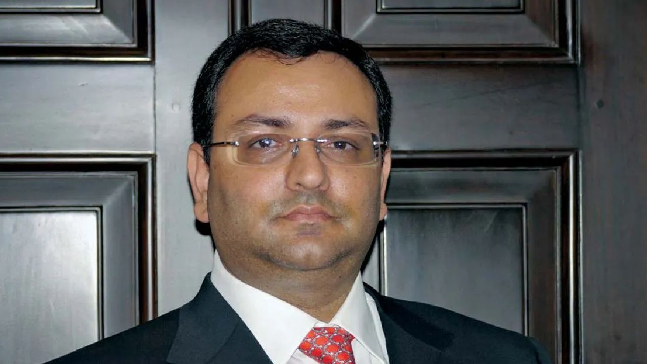 Cyrus Mistry: సైరస్ మిస్త్రీ దుర్మరణం.. విచారణకు ఆదేశించిన మహారాష్ట్ర డిప్యూటీ సీఎం Cyrus Mistry: సైరస్ మిస్త్రీ దుర్మరణం.. విచారణకు ఆదేశించిన మహారాష్ట్ర డిప్యూటీ సీఎం
