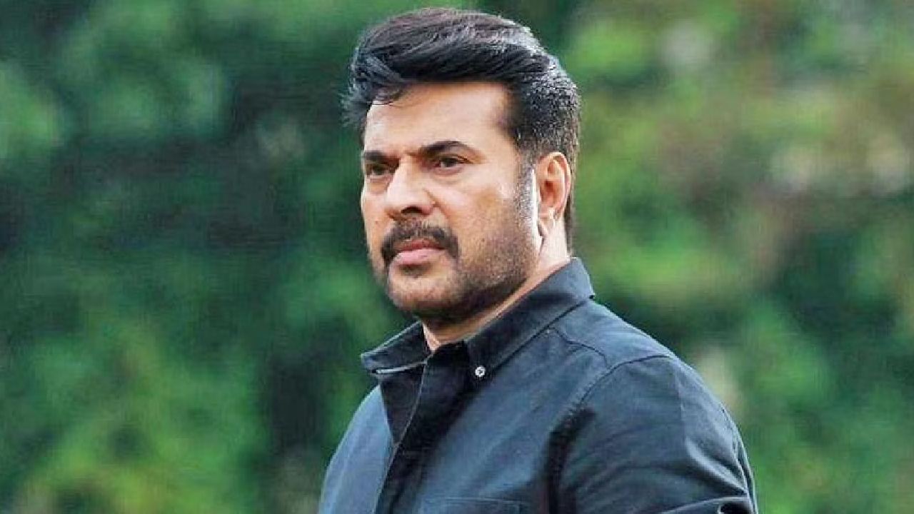 Mammootty: “మమ్ముట్టి”తో కలిసి నటించడం.. తన జీవిత లక్ష్యం అంటున్న స్టార్ హీరో.. Mammootty: “మమ్ముట్టి”తో కలిసి నటించడం.. తన జీవిత లక్ష్యం అంటున్న స్టార్ హీరో..