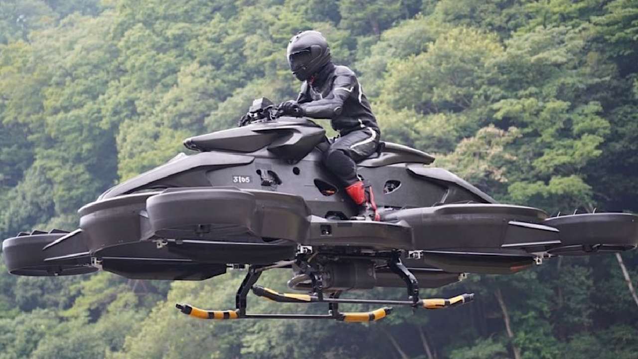 First Flying Bike: మొదటి ఫ్లైయింగ్ బైక్.. ఎలా ఎగురుతుందో చూడండి.. మార్కెట్లోకి వస్తుందా? First Flying Bike: మొదటి ఫ్లైయింగ్ బైక్.. ఎలా ఎగురుతుందో చూడండి.. మార్కెట్లోకి వస్తుందా?