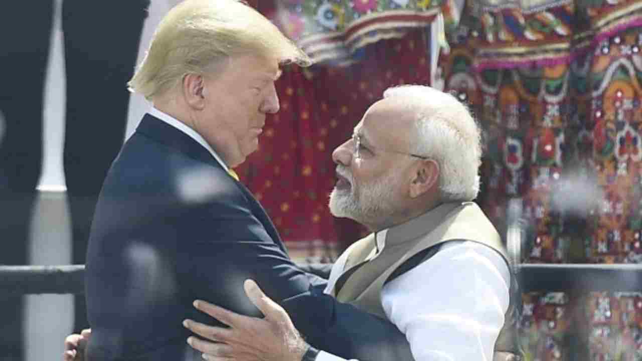 Donald Trump Praises PM Modi: ఇండియాకు నేనే మంచి స్నేహితుడిని.. మోదీపై ప్రశంసలు కురిపించిన ట్రంప్ Donald Trump Praises PM Modi: ఇండియాకు నేనే మంచి స్నేహితుడిని.. మోదీపై ప్రశంసలు కురిపించిన ట్రంప్