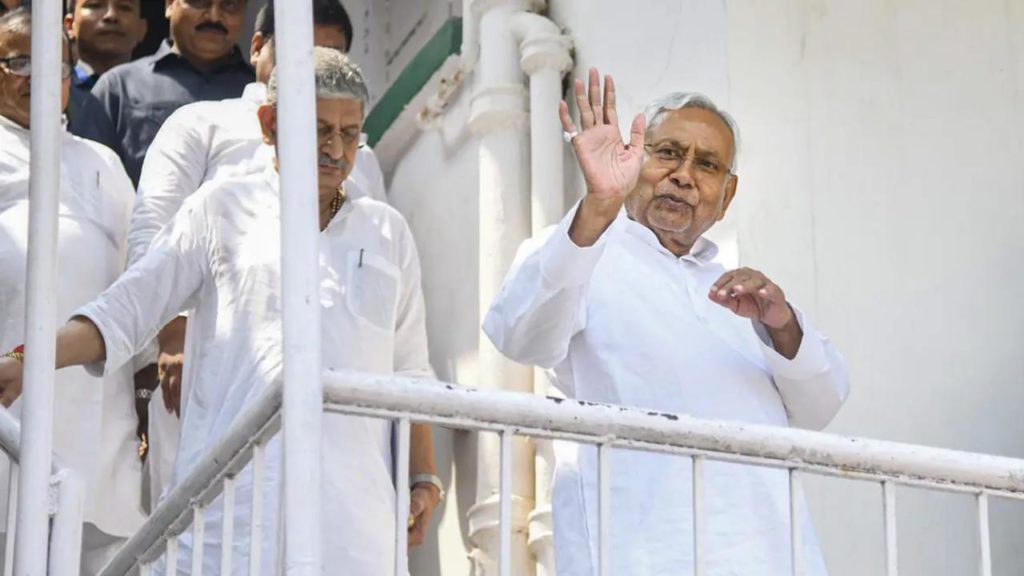 It Should Be 'Main Front', Not 'Third Front' say CM Nitish Kumar