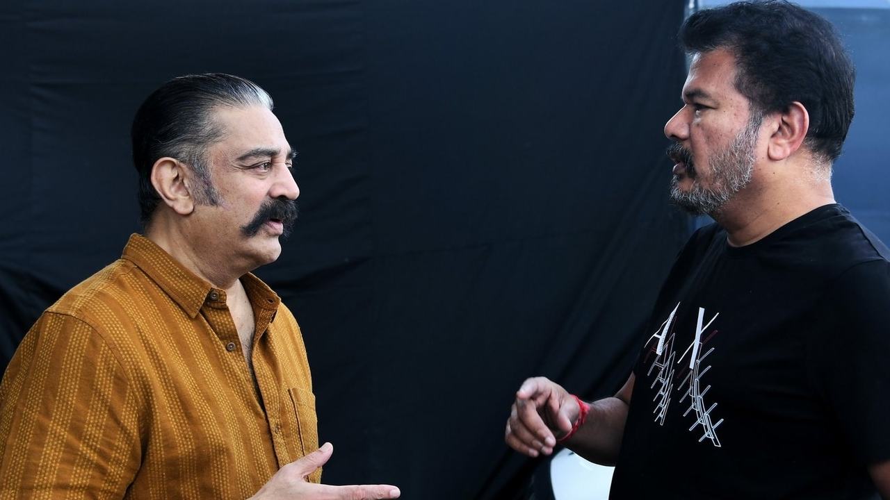Kamal Haasan: విక్రమ్ ఎఫెక్ట్ ఇండియన్-2పై చూపిస్తోన్న కమల్..? Kamal Haasan: విక్రమ్ ఎఫెక్ట్ ఇండియన్-2పై చూపిస్తోన్న కమల్..?