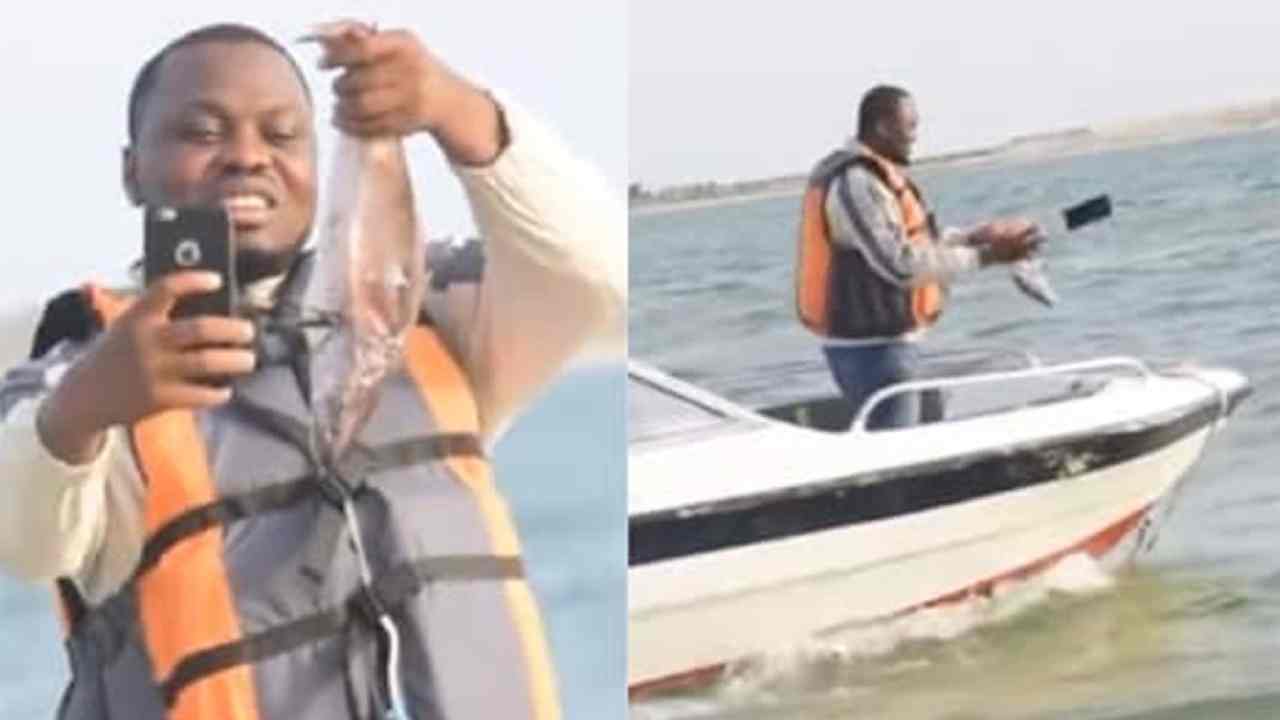 Man Selfie With Fish: అయ్యయ్యో..! చేపకు బదులు ఫోన్ను నీటిలోకి విసిరేసిన వ్యక్తి.. నెటిజన్లకు నవ్వులు తెప్పిస్తున్న వీడియో Man Selfie With Fish: అయ్యయ్యో..! చేపకు బదులు ఫోన్ను నీటిలోకి విసిరేసిన వ్యక్తి.. నెటిజన్లకు నవ్వులు తెప్పిస్తున్న వీడియో