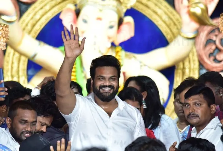 Manchu Manoj at Ganesh Mandapam with Bhuma Mounika