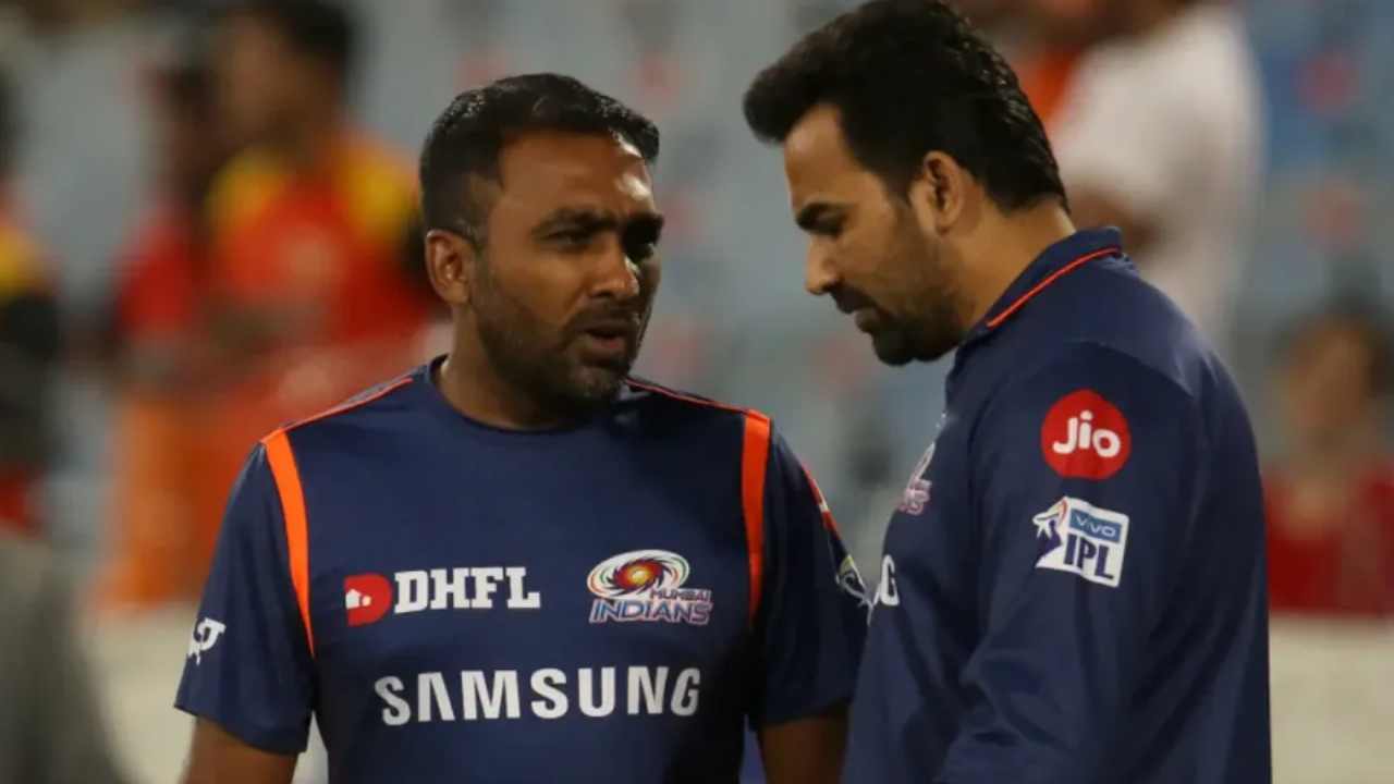 Mumbai Indians: ముంబై ఇండియన్స్ యాజమాన్యం కీలక నిర్ణయం.. జయవర్ధనే, జహీర్ఖాన్లకు నూతన బాధ్యతలు Mumbai Indians: ముంబై ఇండియన్స్ యాజమాన్యం కీలక నిర్ణయం.. జయవర్ధనే, జహీర్ఖాన్లకు నూతన బాధ్యతలు