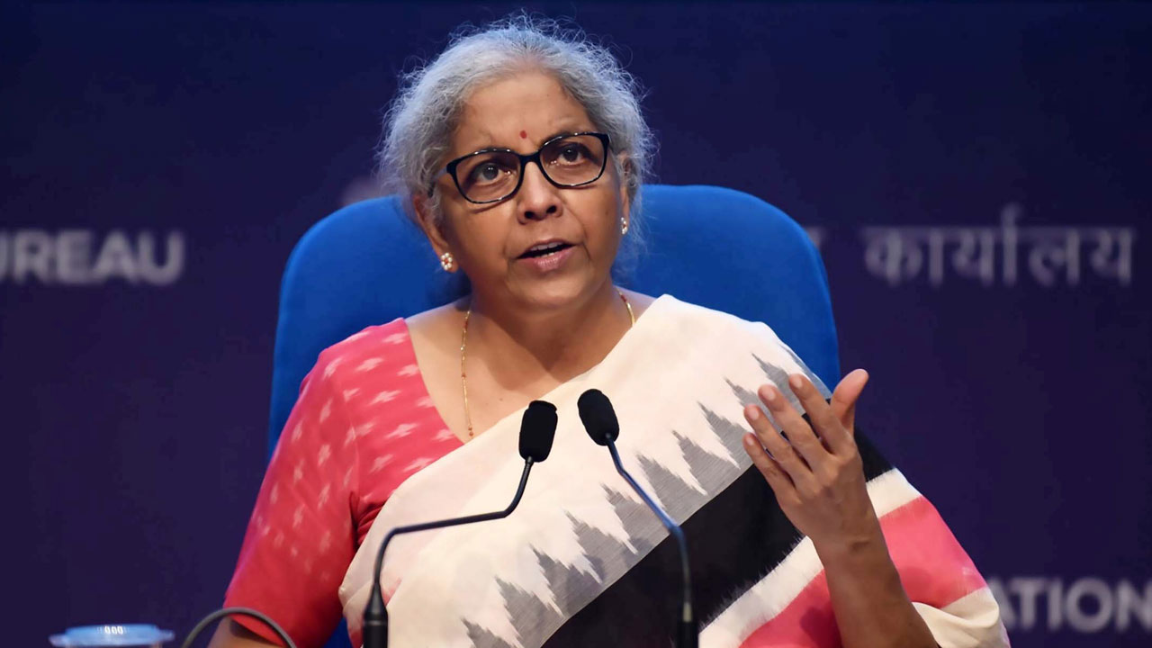 Bill on data privacy: డేటా గోప్యతపై త్వరలోనే బిల్లు సిద్ధం: కేంద్ర మంత్రి నిర్మలా సీతారామన్ Bill on data privacy: డేటా గోప్యతపై త్వరలోనే బిల్లు సిద్ధం: కేంద్ర మంత్రి నిర్మలా సీతారామన్