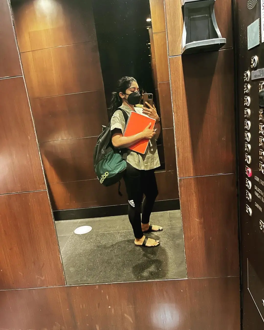 Nivetha Thomas Special Mirror Selfies
