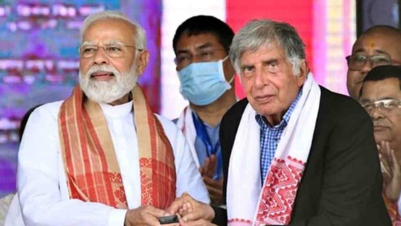 PM Cares Fund: పీఎం కేర్స్ ట్రస్టీలుగా రతన్ టాటా, జస్టిస్ థామస్.. PM Cares Fund: పీఎం కేర్స్ ట్రస్టీలుగా రతన్ టాటా, జస్టిస్ థామస్..