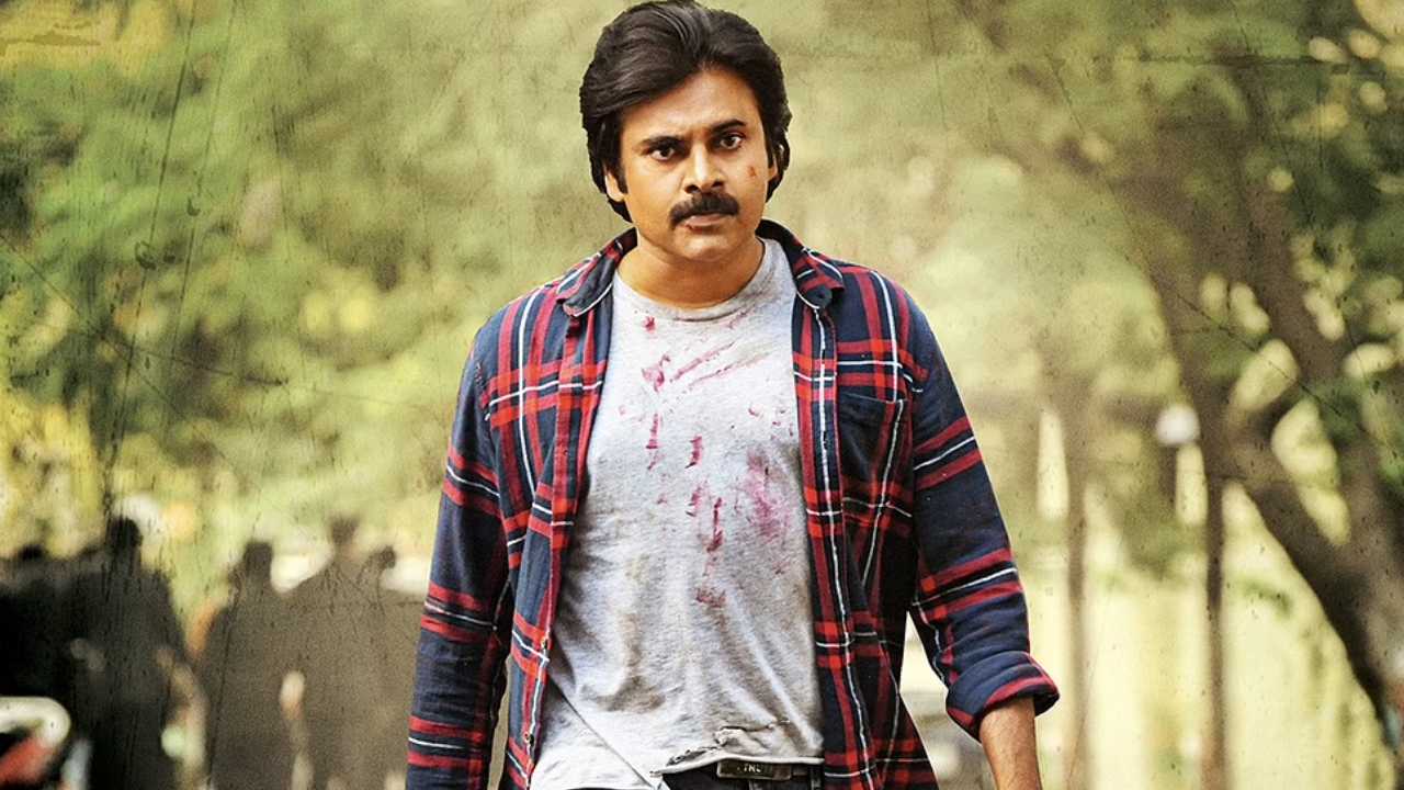 Pawan Kalyan: ఆ డైరెక్టర్తో సినిమా ఉందంటున్న పవన్.. కానీ ఎప్పుడో? Pawan Kalyan: ఆ డైరెక్టర్తో సినిమా ఉందంటున్న పవన్.. కానీ ఎప్పుడో?